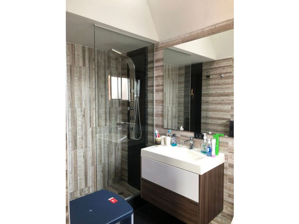 Casa de 3 alcobas en venta en Mirandela, Bogotá, 100 m² · foto 16 de 20