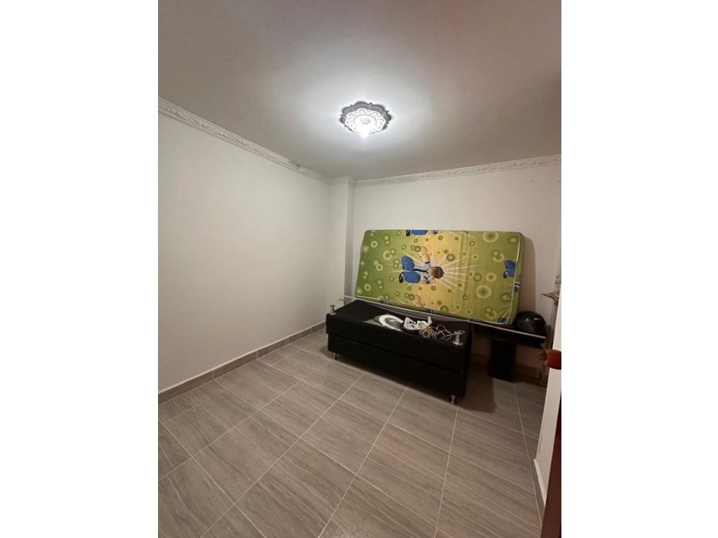 Casa de 12 alcobas en venta en Miraflores Kennedy, Bogotá, 476 m² · foto 12 de 20