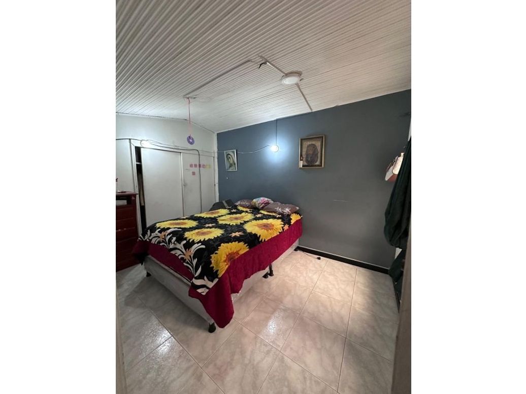 Casa en venta en Normandía, Bogotá · foto 15 de 19