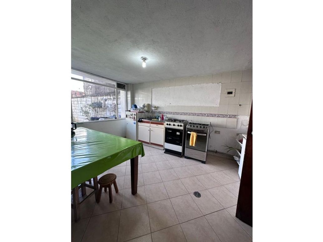 Casa de 3 alcobas en venta en Engativá, Bogotá, 220 m² · foto 5 de 17