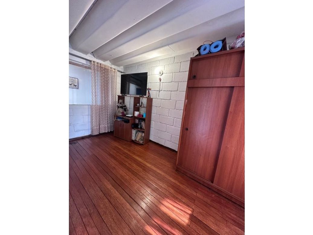 Casa de 3 alcobas en venta en Engativá, Bogotá, 220 m² · foto 12 de 17