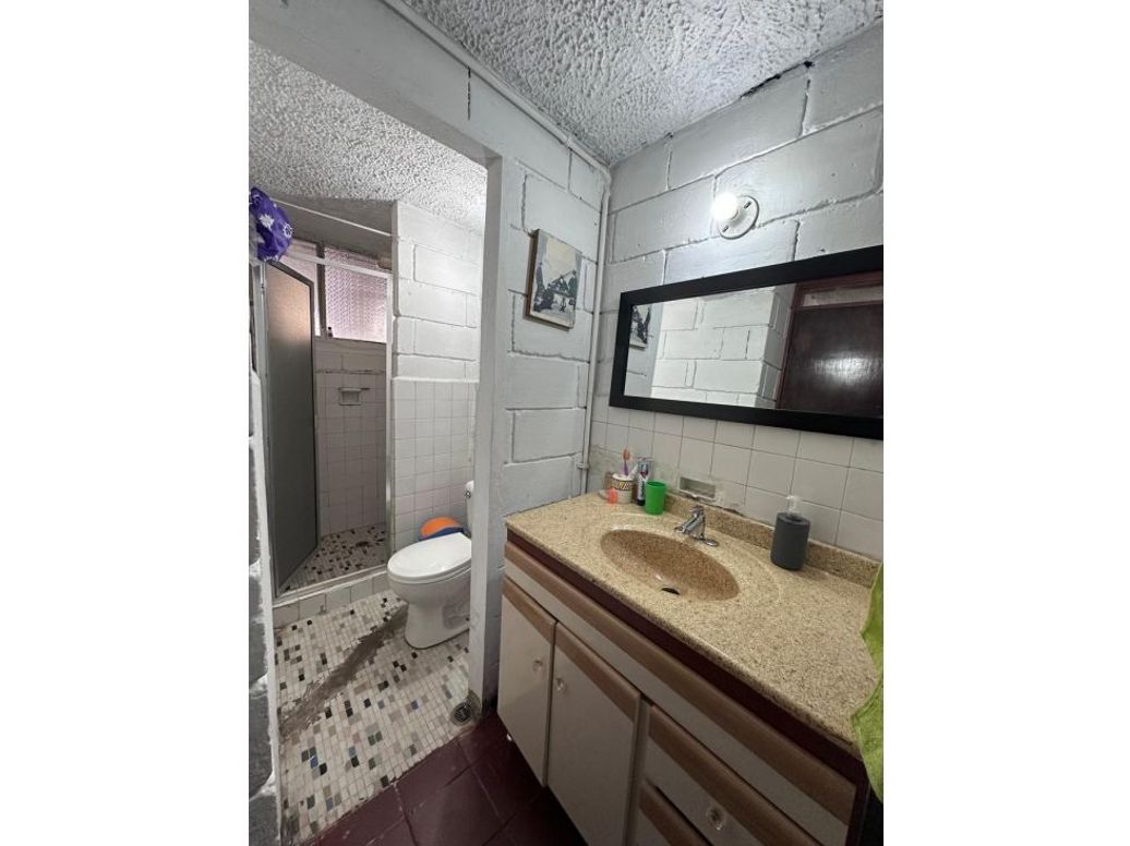 Casa de 3 alcobas en venta en Engativá, Bogotá, 220 m² · foto 15 de 17