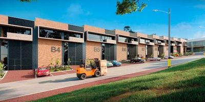 Se Vende Lote para Construcción de Bodega – Excelente Ubicación Estratégica
Lote disponible para desarrollo industrial o comercial, ubicado en un punto estratégico entre Rionegro y El Carmen de Viboral, zona de alto crecimiento residencial y comercial, con excelente proyección para conformación de parque industrial.
Características del lote (Lote #4): Área total: 464 m² (100% construibles). Frente: 11,7 metros. Fondo: 39,65 metros. Altura permitida: 11,5 metros. Acometidas de servicios públicos listas en punto cero. Valor de inversión: $719.200.000 COP. Una excelente oportunidad para inversionistas y desarrolladores que buscan ubicación, proyección y valorización.
Para más información, contáctenos.