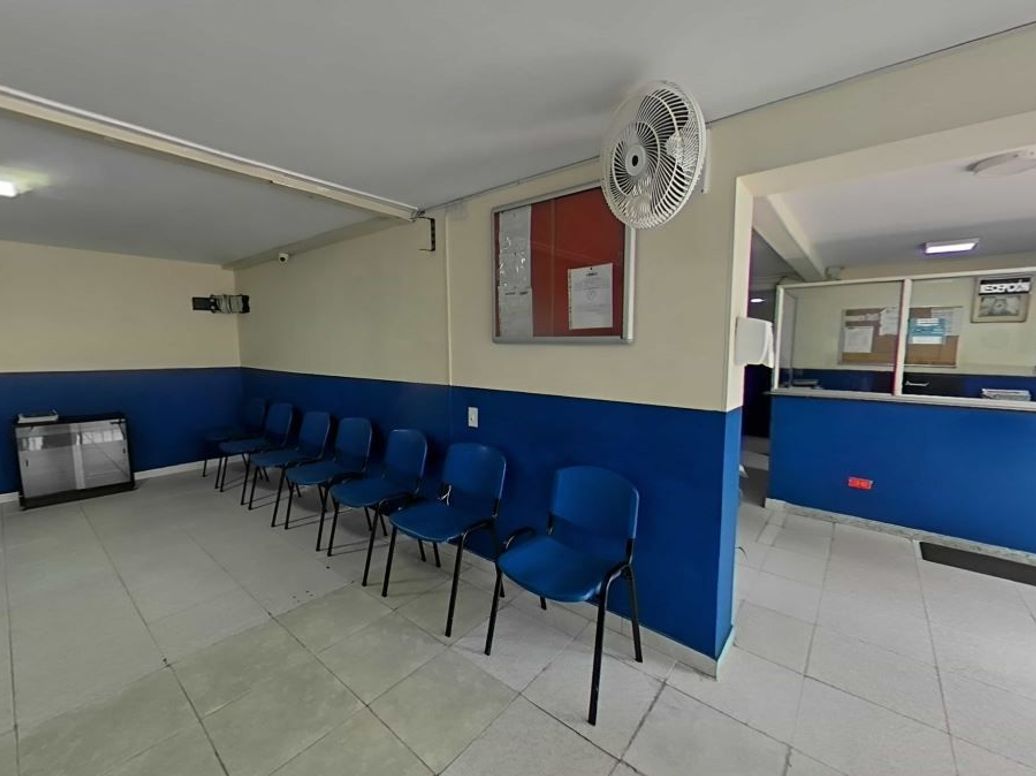 Casa de 13 alcobas en venta en Lago Gaitan, Bogotá, 630 m² · foto 3 de 20