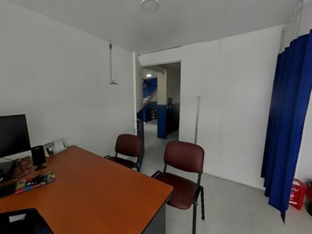 Casa de 13 alcobas en venta en Lago Gaitan, Bogotá, 630 m² · foto 7 de 20