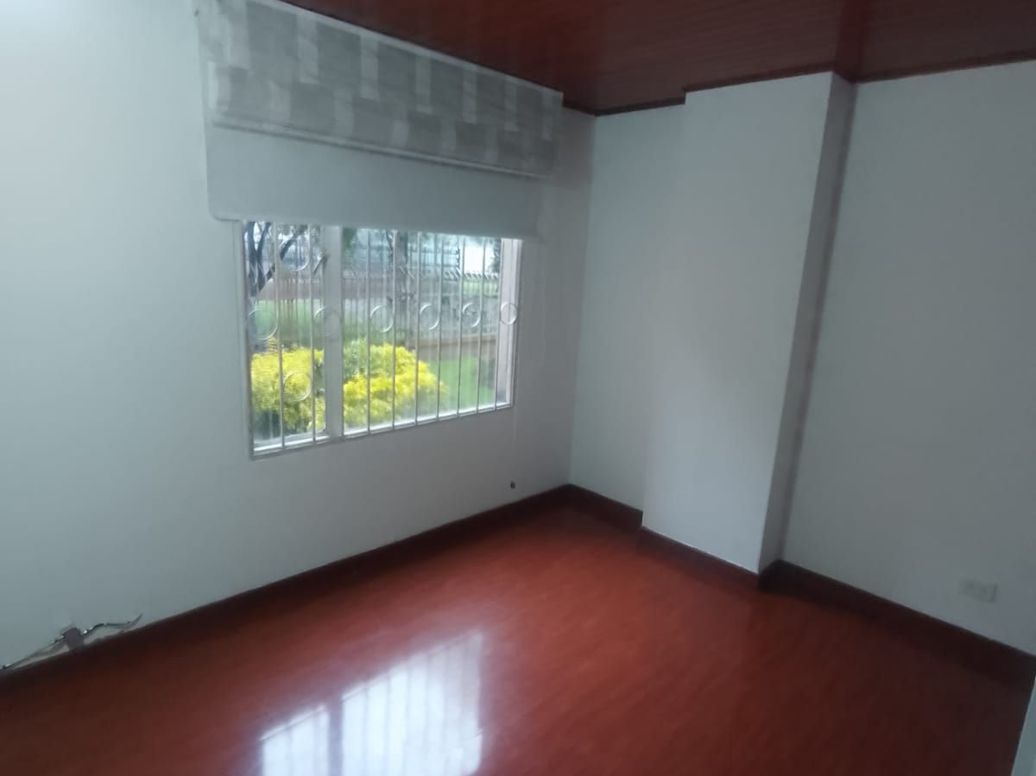 Apartamento de 3 alcobas en venta en Cjr Ibiza Iii Y Iv, Bogotá, 94 m² · foto 4 de 12
