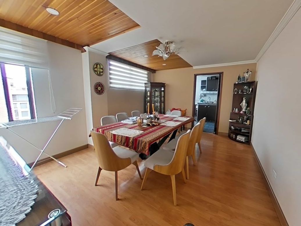Apartamento de 4 alcobas en venta en Chicó Norte, Bogotá, 204 m² · foto 13 de 20