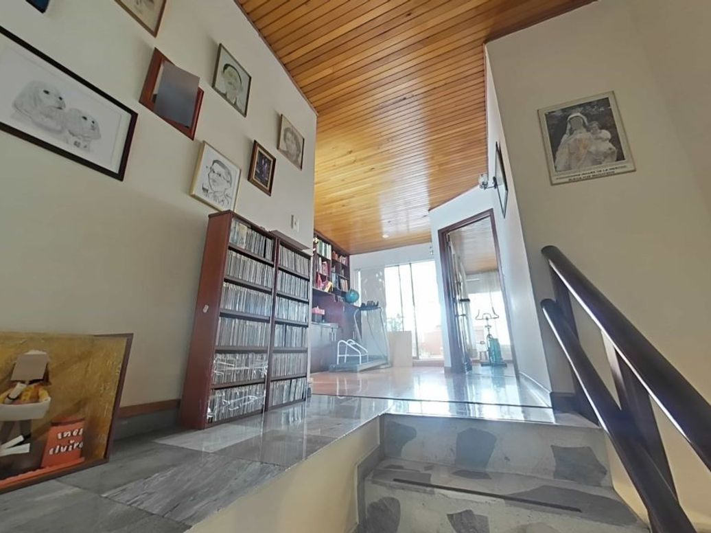 Apartamento de 4 alcobas en venta en Chicó Norte, Bogotá, 204 m² · foto 17 de 20