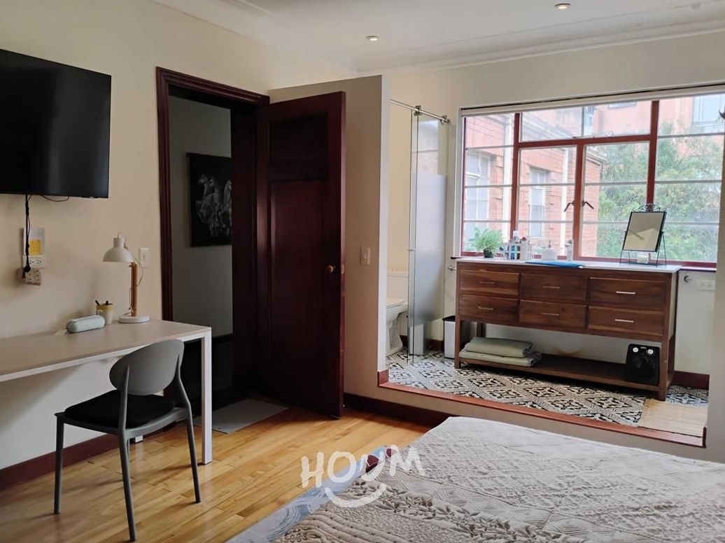 Casa de 7 alcobas en venta en La Salle, Bogotá, 450 m² · foto 17 de 18