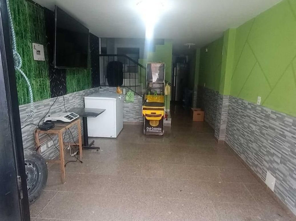 Casa de 5 alcobas en venta en Boston, Bogotá, 84 m² · foto 2 de 20