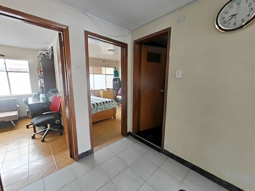 Casa de 7 alcobas en venta en Santa Isabel, Bogotá, 398 m² · foto 18 de 20