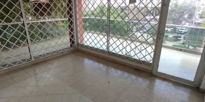 Descubre esta oficina ubicada en el corazón de la ciudad, con una superficie de 41 metros cuadrados distribuidos de manera eficiente. Este espacio cuenta con 1 baño para mayor comodidad. Ideal para profesionales que buscan un lugar inspirador para trabajar. ¡No pierdas la oportunidad de hacer de este lugar tu nuevo espacio de trabajo!