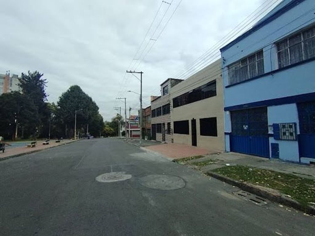 Casa de 18 alcobas en venta en San Cristobal Sur, Bogotá, 448 m² · foto 3 de 20