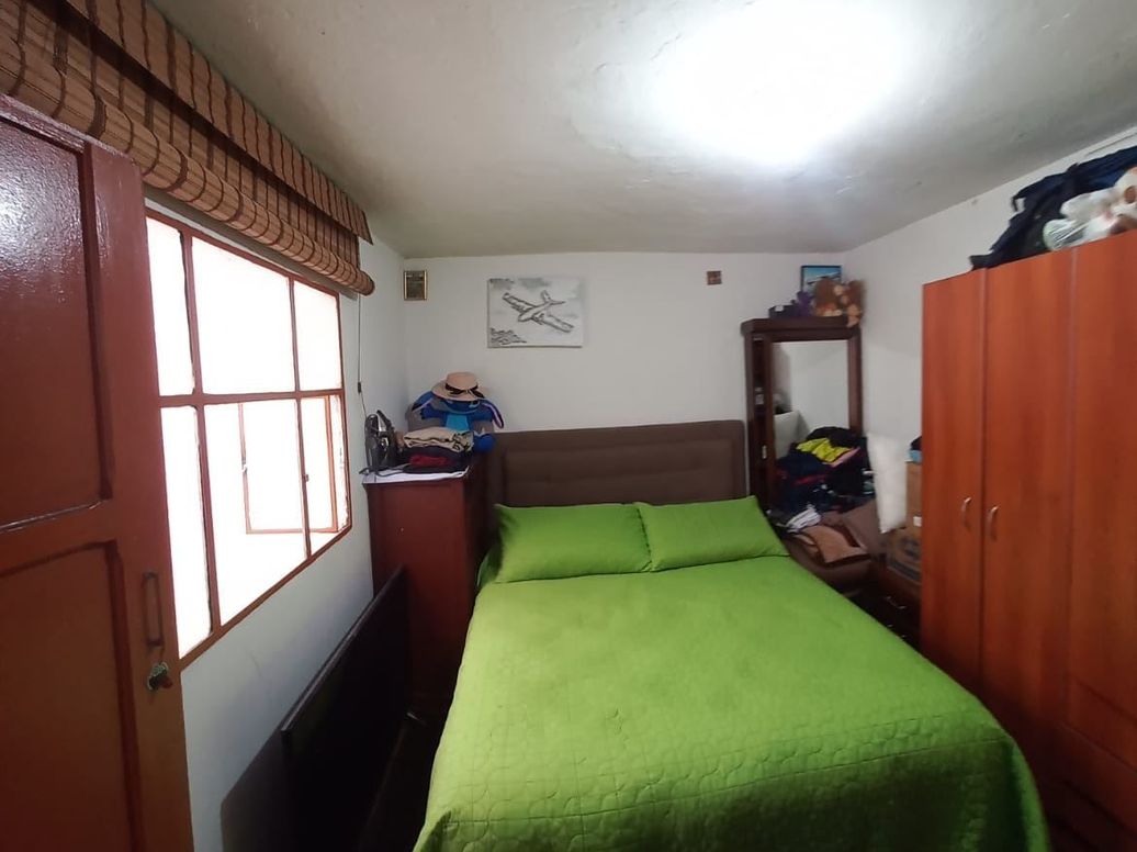Casa de 6 alcobas en venta en Ciudad Kennedy Central, Bogotá, 240 m² · foto 7 de 20