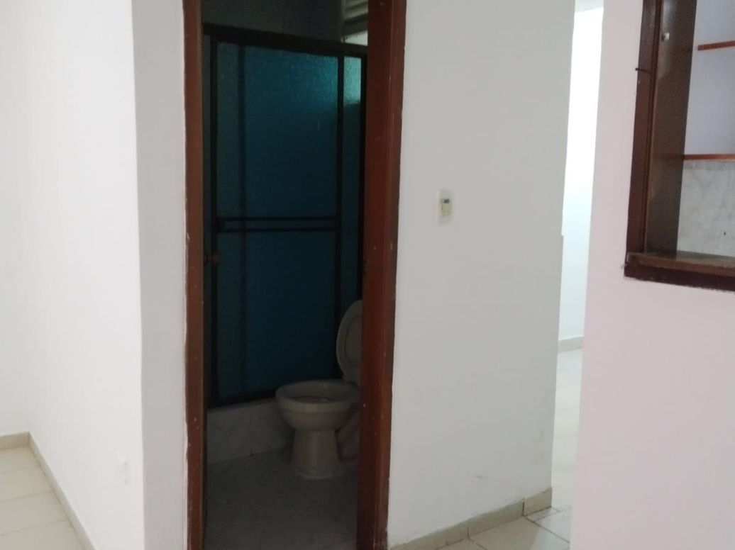 Casa de 6 alcobas en venta en Ospina Perez, Bogotá, 360 m² · foto 8 de 20