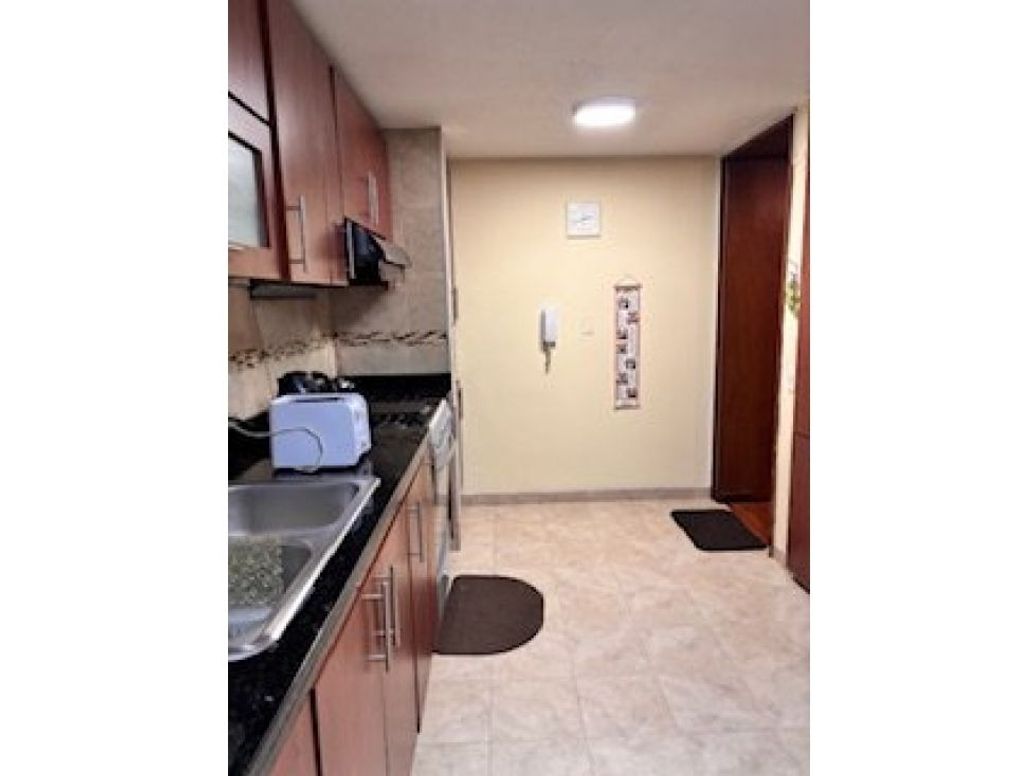 Apartamento de 3 alcobas en venta en Chico, Bogotá, 188 m² · foto 14 de 14