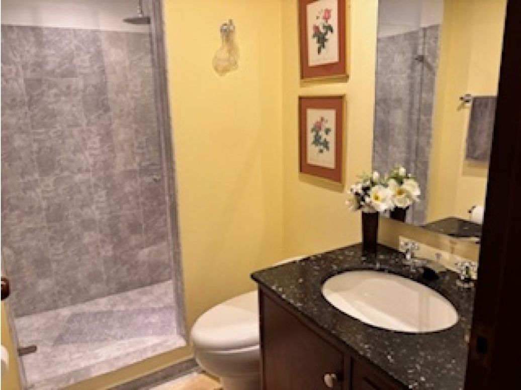 Apartamento de 3 alcobas en venta en Chico, Bogotá, 188 m² · foto 13 de 14