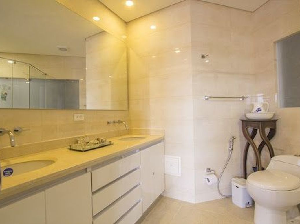 Apartamento de 3 alcobas en venta en Chicó Norte, Bogotá, 154 m² · foto 11 de 20