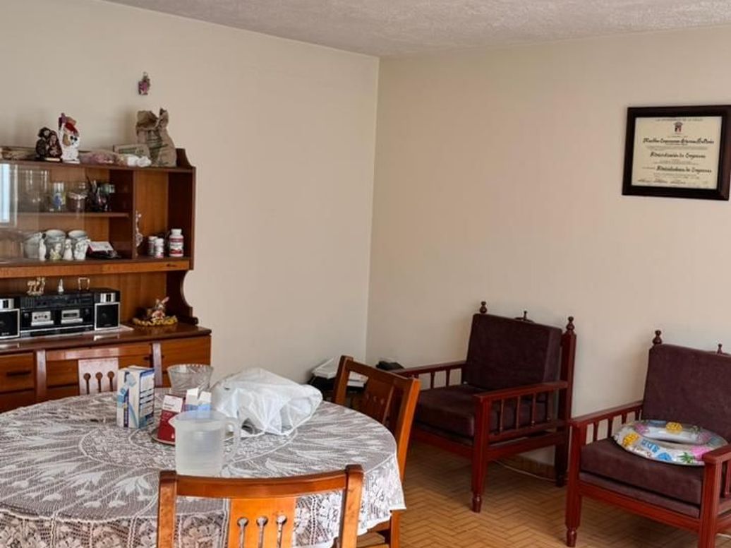 Casa de 6 alcobas en venta en El Retazo, Bogotá, 275 m² · foto 5 de 16