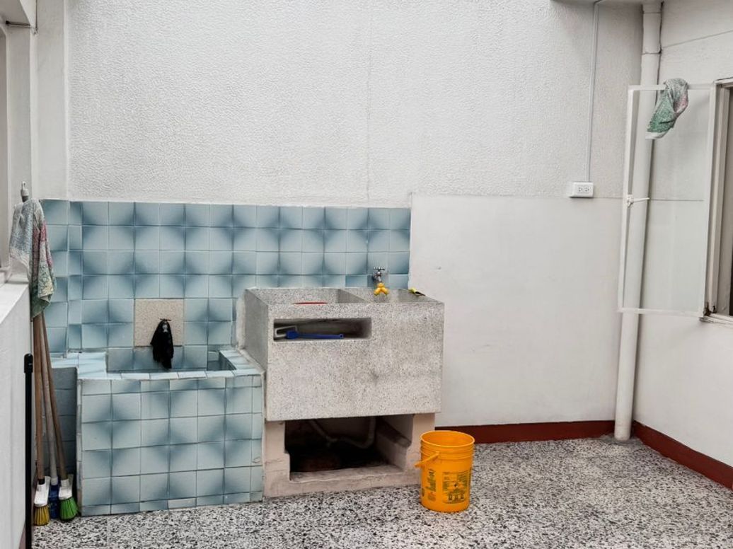 Casa de 6 alcobas en venta en El Retazo, Bogotá, 275 m² · foto 12 de 16