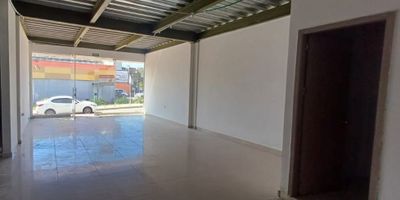 ¿BUSCAS LOCAL?

Tenemos un local en arriendo en  ALTOS DE RIOMAR   para ti, consta de 1 baño, déposito, cocina, y garaje. 

Doble Altura. 

No te pierdas esta oportunidad, ¡comunicate con nosotros! 
