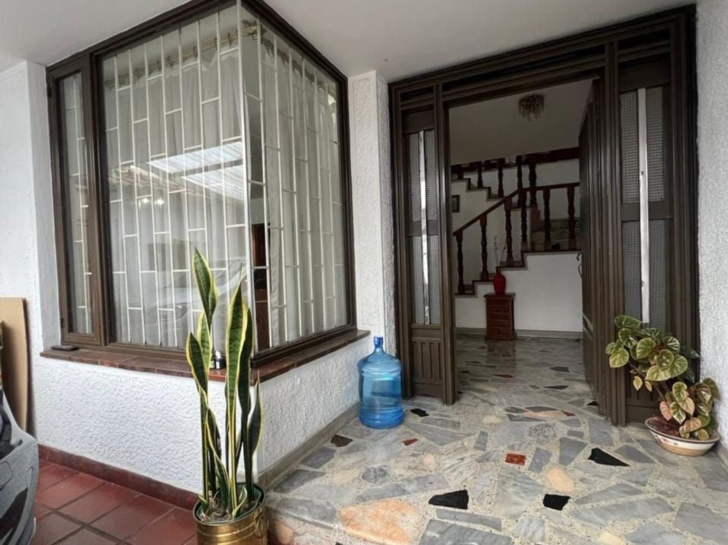 Casa de 4 alcobas en venta en Mónaco, Bogotá, 260 m² · foto 4 de 20