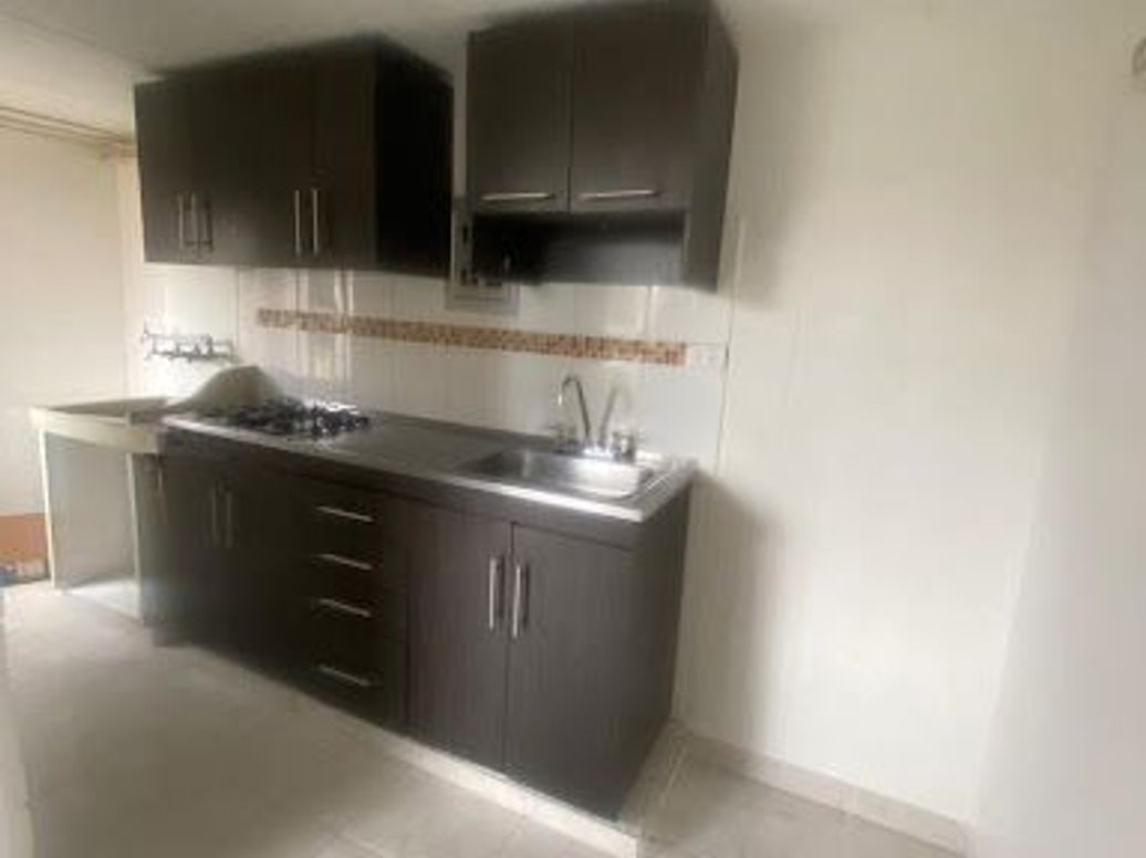 Apartamento de 3 alcobas en venta en Tibabuyes, Bogotá, 54 m² · foto 17 de 20
