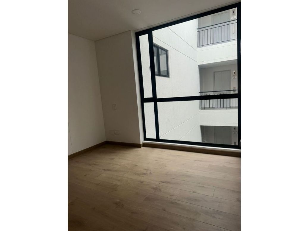 Apartaestudio en venta en Salitre Greco, Bogotá, 42 m² · foto 3 de 13