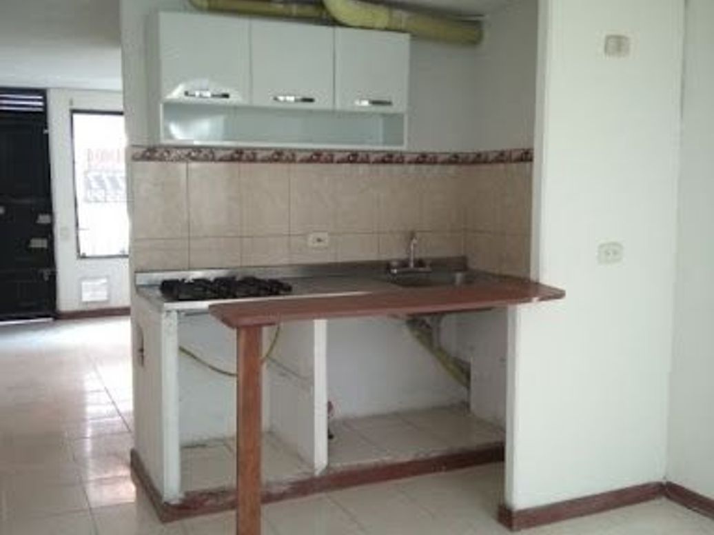 Casa de 4 alcobas en venta en Sabana De Tibabuyes, Bogotá, 90 m² · foto 17 de 20