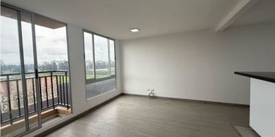 Venta apartamento Madrid, La prosperidad, ubicado en el piso Diez con vista externa cuenta con tres habitaciones, dos baños, sala comedor, zona de estudio, zona de ropas, cónica integral con lindos acabados. El conjunto cuenta con vigilancia privada, parque para niños, salón social, gimnasio, piscina, salones de juegos y mucho más, que esperas para ofertar por este lindo apartamento 
