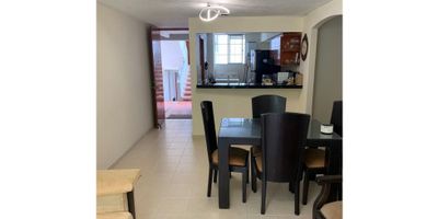 VENTA APARTAMENTO EN CAÑAVERAL COD:861
CONSTA DE:
Área 65 m²
✅3 Habitación con Closets
✅Sala Comedor 
✅2 Baño
✅Zona de Ropas
✅Cocina Integral
✅ Parqueadero 
✅ Zonas Sociales (Piscina-salón social-cancha múltiple y zona Bbq)
♻ Valor de Administración: $ 251.000
♻ Valor de Venta: $290.000.000 

AGENDA TU CITA *301* *5948* *700* O * 300* 3681 *081*
