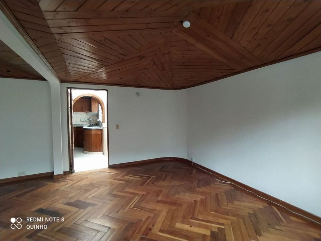Casa de 4 alcobas en venta en Margaritas I Sector, Bogotá, 380 m² · foto 9 de 20
