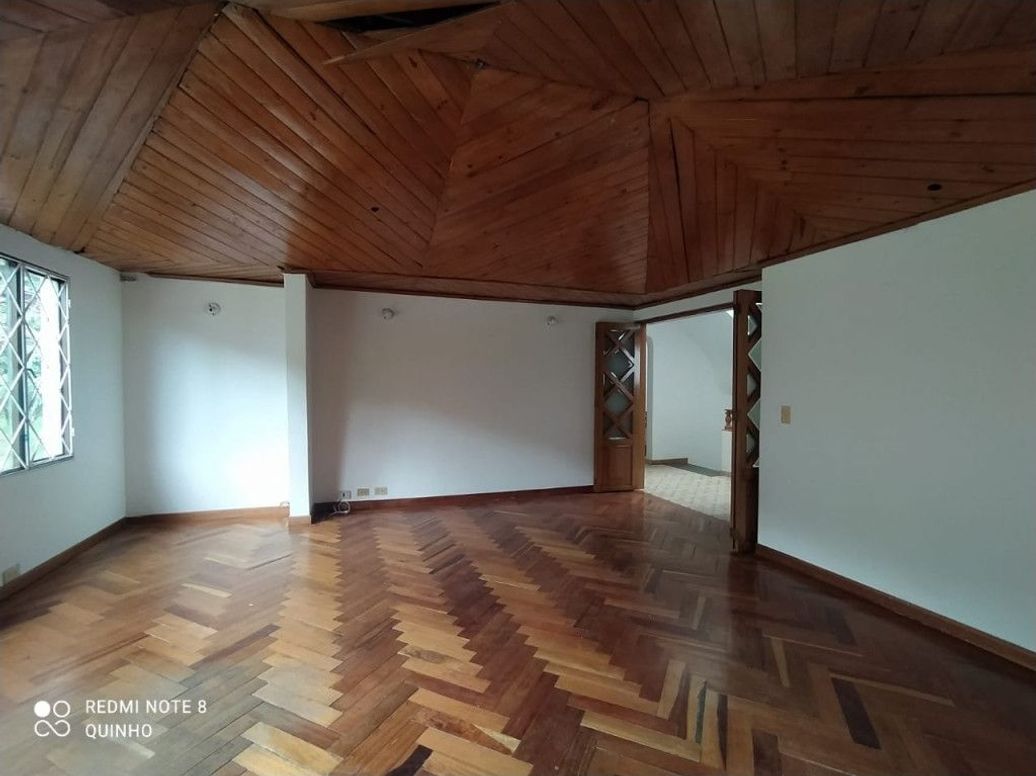 Casa de 4 alcobas en venta en Margaritas I Sector, Bogotá, 380 m² · foto 10 de 20