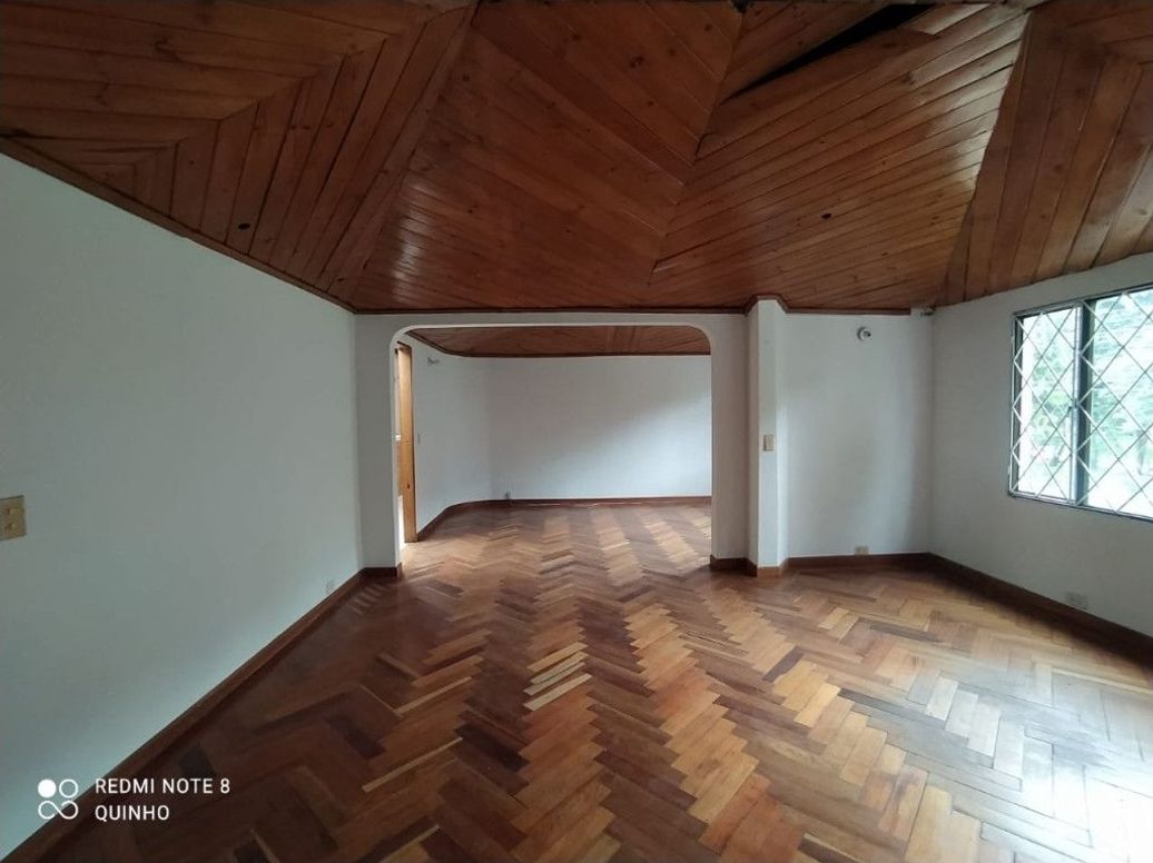 Casa de 4 alcobas en venta en Margaritas I Sector, Bogotá, 380 m² · foto 12 de 20