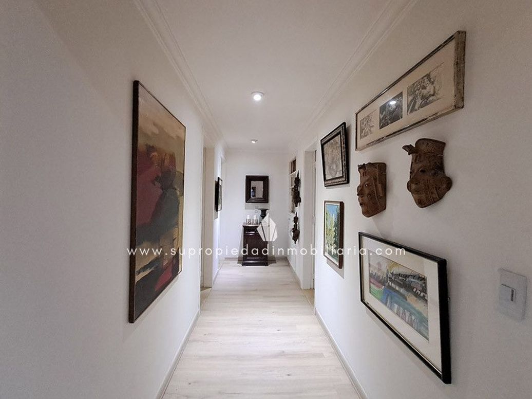 Apartamento de 3 alcobas en venta en Chico Norte Et. Iii, Bogotá, 228 m² · foto 15 de 20