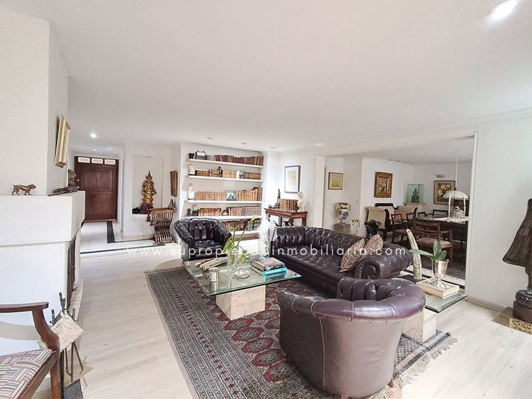Apartamento de 3 alcobas en venta en Chico Norte Et. Iii, Bogotá, 228 m² · foto 7 de 20