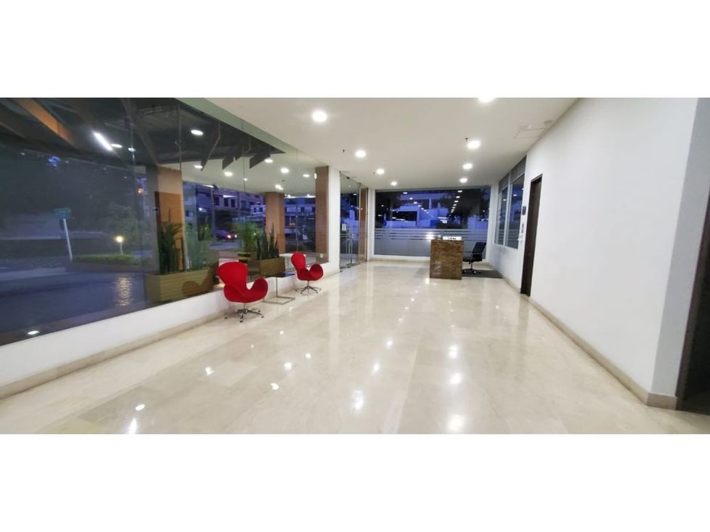 Apartamento de 2 alcobas en venta en Santa Barbara, Bogotá, 86 m² · foto 15 de 17