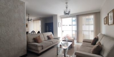 Ven y disfruta de este excelente apartamento en arriendo! Ubicado en una zona estrategica, con buenas vias de acceso que facilitan la movilidad hacia cualquier punto de la ciudad. Cercano a centros comerciales, supermercados, colegios, zonas verdes y transporte publico, este inmueble es ideal para quienes buscan comodidad y conveniencia. Su entorno tranquilo y seguro lo convierte en la opcion perfecta para vivir con bienestar. No dejes pasar esta oportunidad!