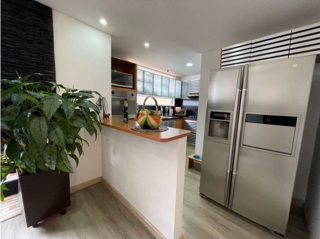 Apartamento de 2 alcobas en venta en Chico, Bogotá, 67 m² · foto 13 de 20