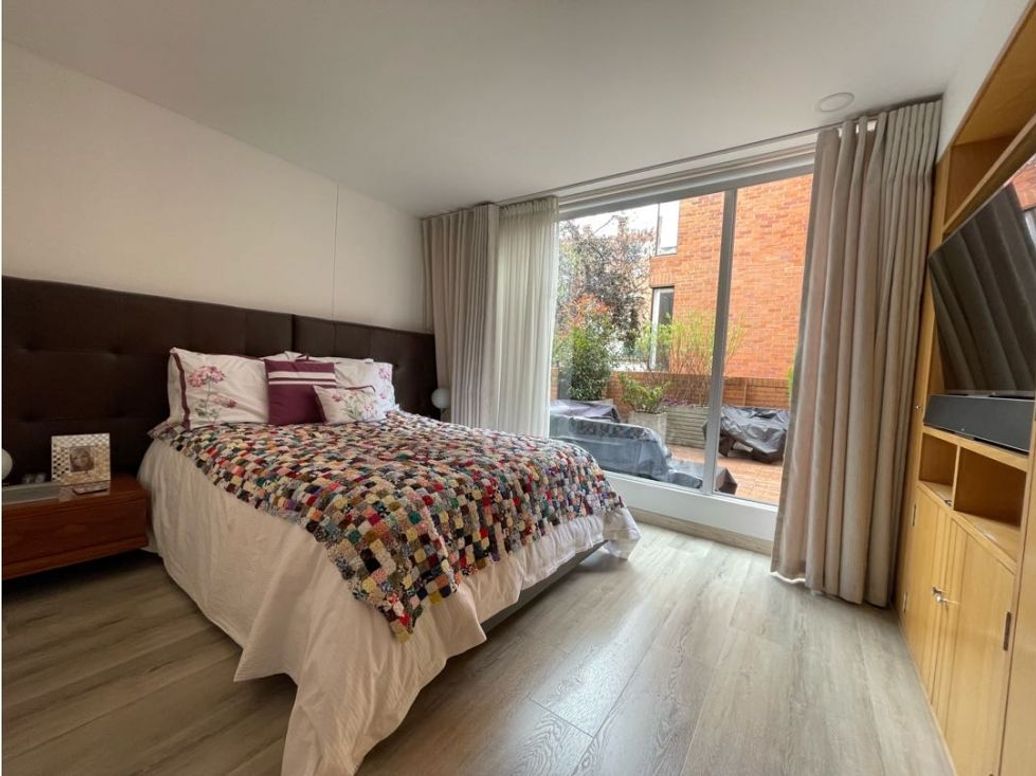 Apartamento de 2 alcobas en venta en Chico, Bogotá, 67 m² · foto 5 de 20