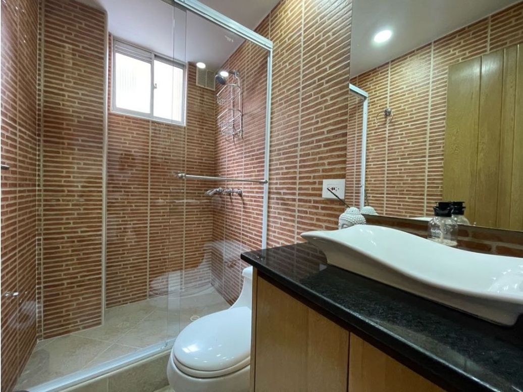 Apartamento de 2 alcobas en venta en Chico, Bogotá, 67 m² · foto 18 de 20