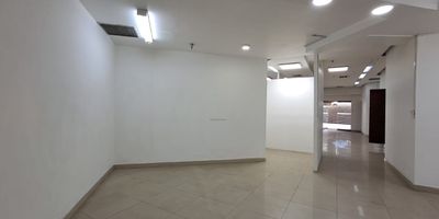 Local Arriendo 110 mts Antioquia MEDELLÍN LA CANDELARIA Código Coninsa:91949