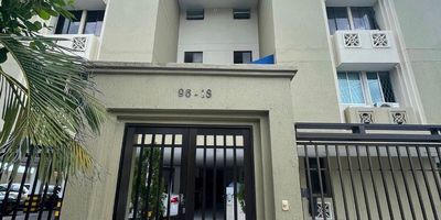 CÓDIGO INTERNO: 14977 - CANON INCLUYE ADMINISTRACIÓN. ESPECTACULAR APARTAMENTO, LOCALIZADO EN UNA EXCELENTE ZONA DE LA CIUDAD MUY RECONOCIDA, ESTA MAGNIFICA PROPIEDAD BRINDA COMODIDAD Y CONFORT A SUS HABITANTES,ES UN INMUEBLE MUY DESTACADO CON EXCELENTES ACABADOS, POSEE CÓMODAS VÍAS DE ACCESO, EN ÁREA URBANA, TRANSPORTE PÚBLICO CERCANO, CONSTA DE UNA ALCOBA, SALA COMEDOR, UN BAÑO, COCINA SEMI INTEGRAL, GAS NATURAL, UN GARAJE. TAMBIÉN APTO PARA RENTA CORTA, PRECIO POR 1 MES: $2.200.000 Y PRECIO POR 6 MESES: $2.000.000