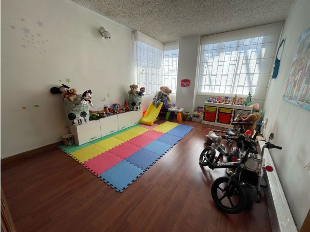 Apartamento de 3 alcobas en venta en Pontevedra, Bogotá, 86 m² · foto 15 de 20