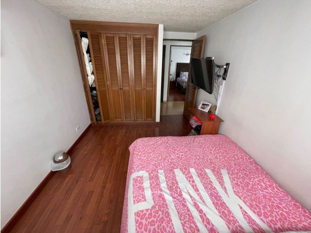 Apartamento de 3 alcobas en venta en Pontevedra, Bogotá, 86 m² · foto 16 de 20