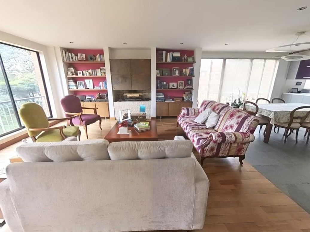 Apartamento de 3 alcobas en venta en San Patricio, Bogotá, 205 m² · foto 11 de 20