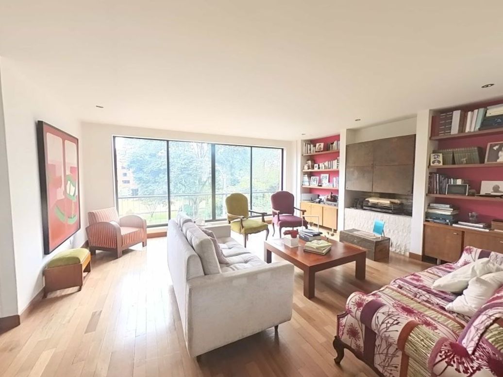 Apartamento de 3 alcobas en venta en San Patricio, Bogotá, 205 m² · foto 12 de 20