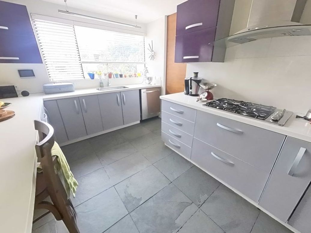 Apartamento de 3 alcobas en venta en San Patricio, Bogotá, 205 m² · foto 5 de 20