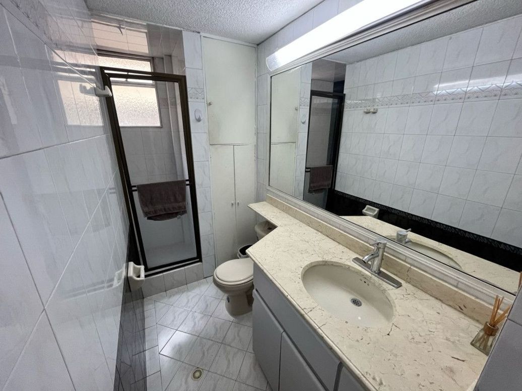 Apartamento en venta en Mónaco, Bogotá · foto 9 de 20