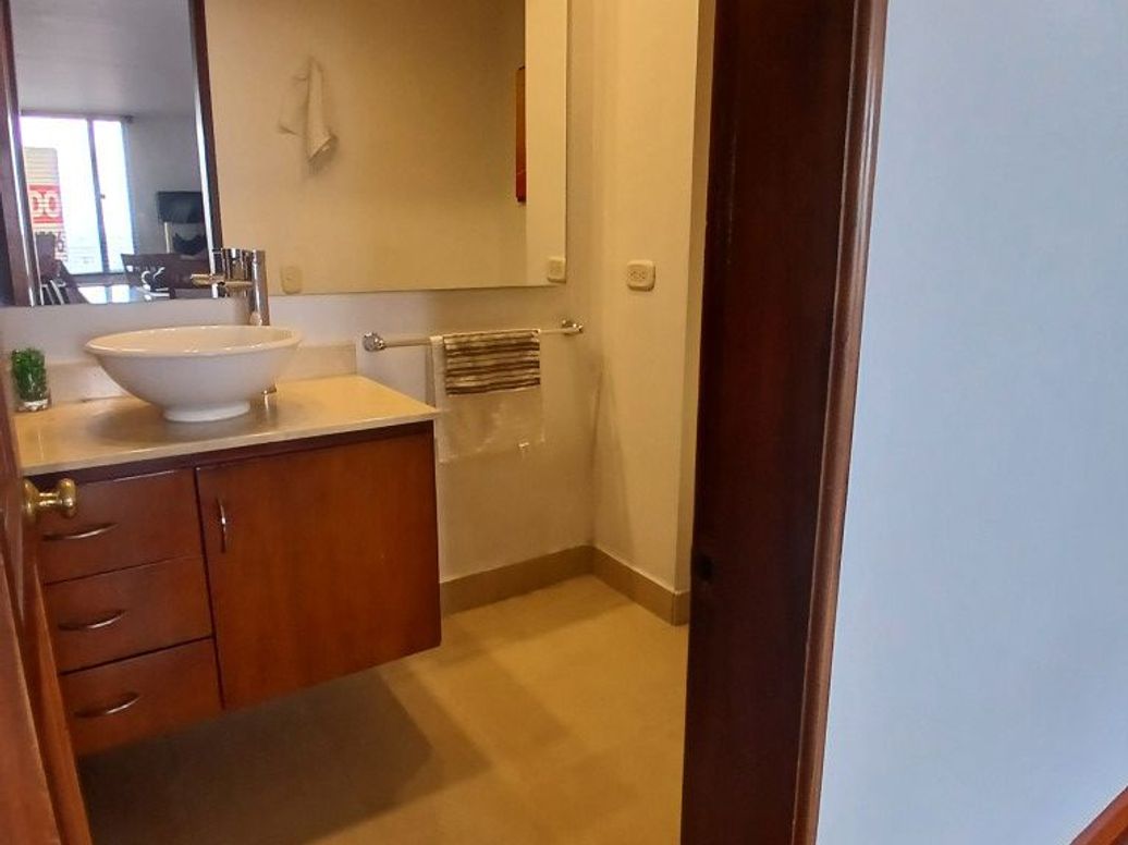 Apartamento de 2 alcobas en venta en Las Mercedes Suba, Bogotá, 104 m² · foto 5 de 16